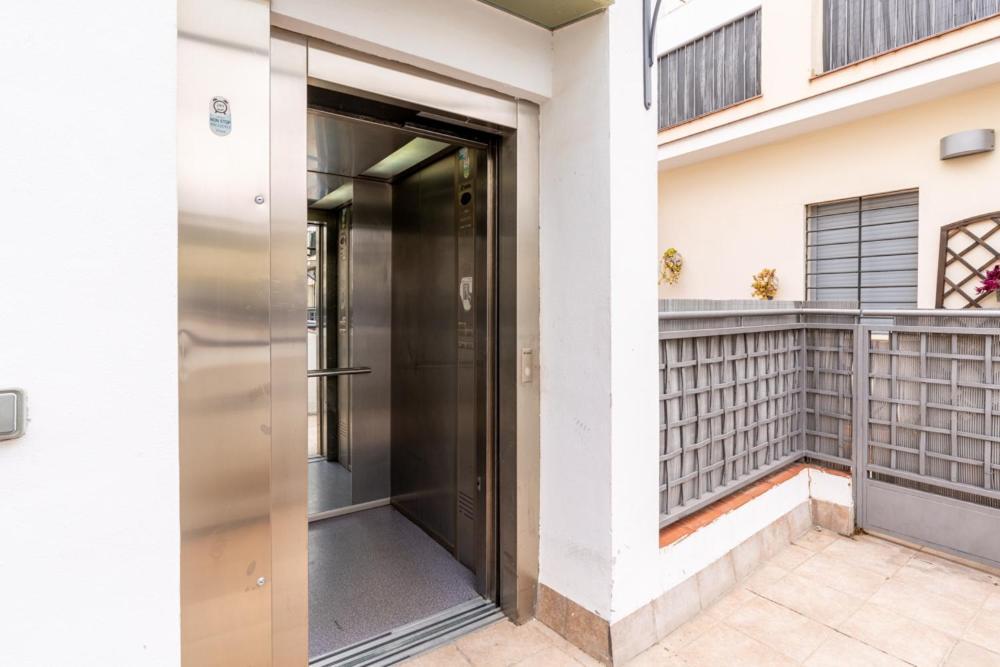 Alf8 Apartamento En Triana Con Dos Terrazas Siviglia Esterno foto