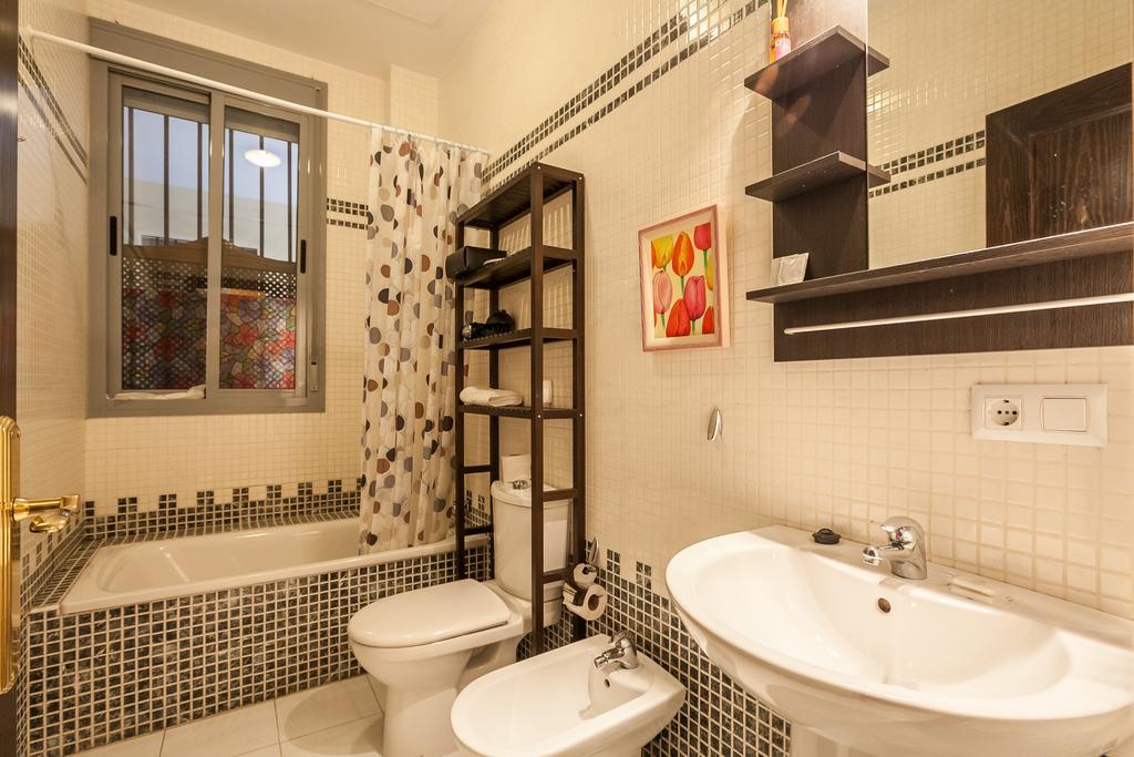 Alf8 Apartamento En Triana Con Dos Terrazas Siviglia Esterno foto